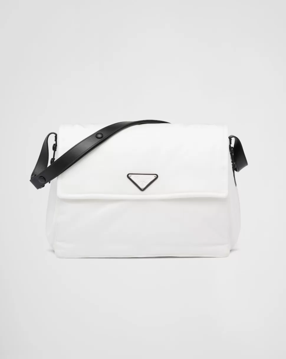 Fashion Prada Große Gepolsterte Schultertasche Aus Re-nylon Weiss/Schwarz