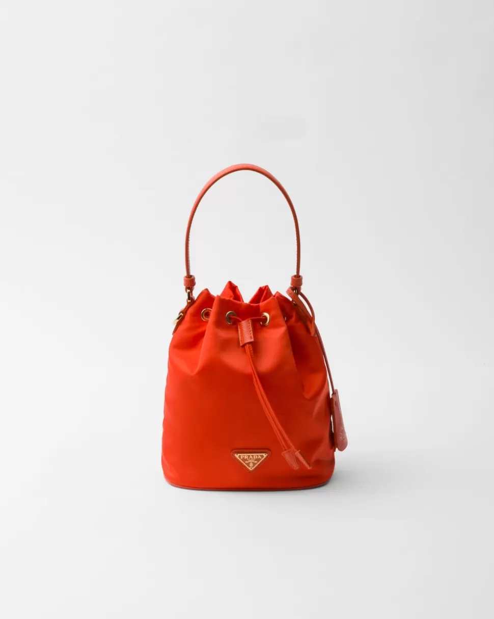 Shop Prada Re-edition 1978 Mini Bag Aus Re-nylon Schwarz